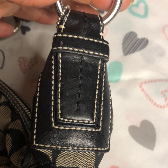 COACH Vintage black and gray signature small hobo style handbag. - Picture 4 of 11